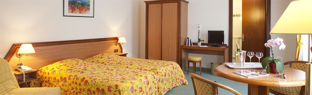 Logis Hotel-Restaurant De La Poste Urmatt Εξωτερικό φωτογραφία